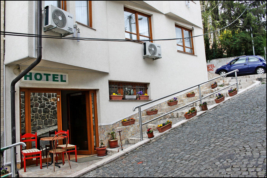 Hotel Herc Сараево Екстериор снимка
